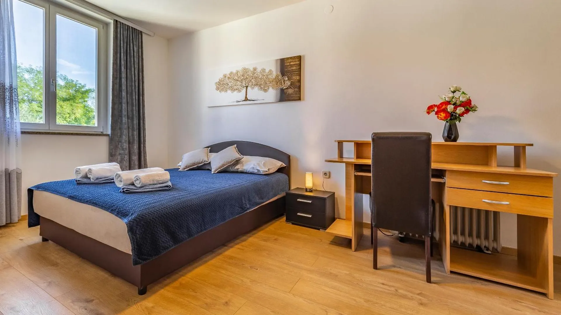 All Seasons Apartment Pula 0*,  Hırvatistan